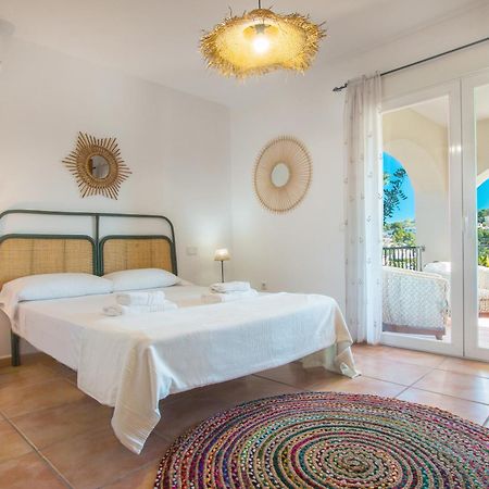 Villa Maui By Abahana Villas Бениса Екстериор снимка
